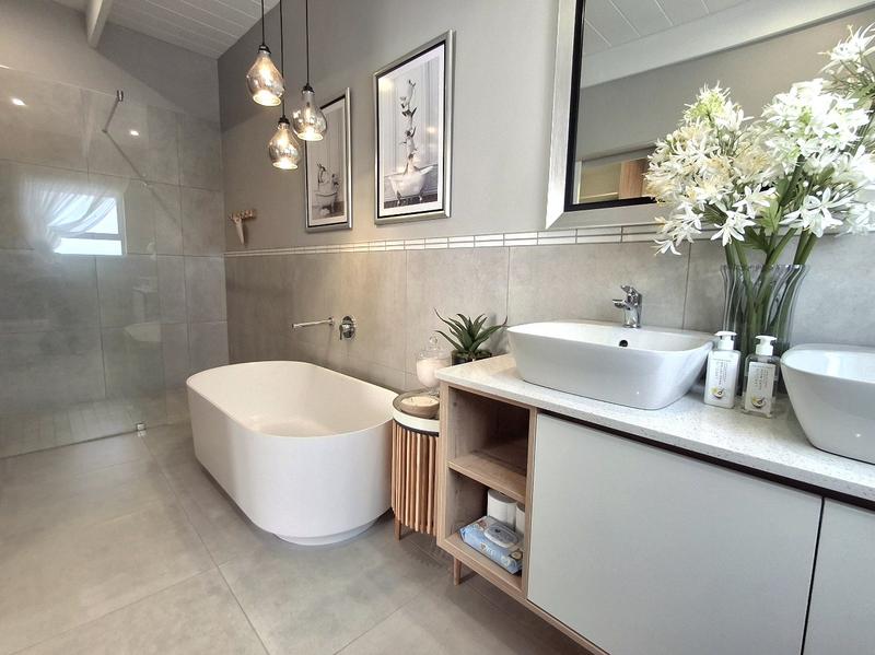 3 Bedroom Property for Sale in Lampiesbaai Western Cape